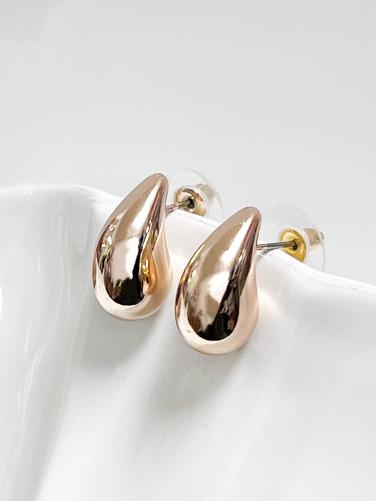 Jaden - Gold Teardrop Stud Earrings
