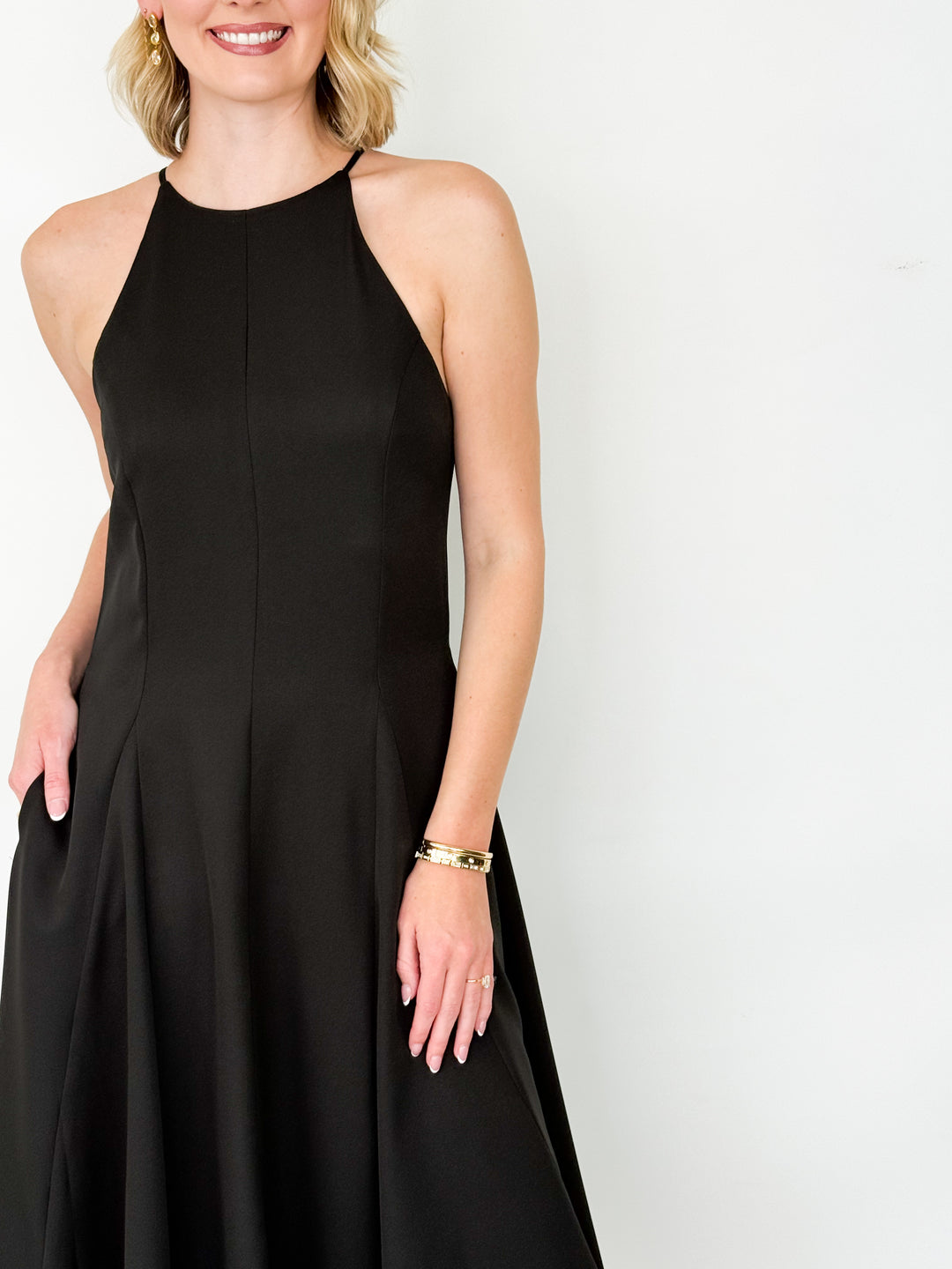 Fiona - Black Halter Maxi Dress