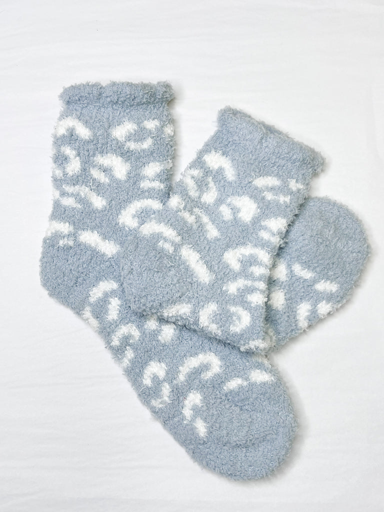 Fuzzy Leopard Socks - Baby Blue & White