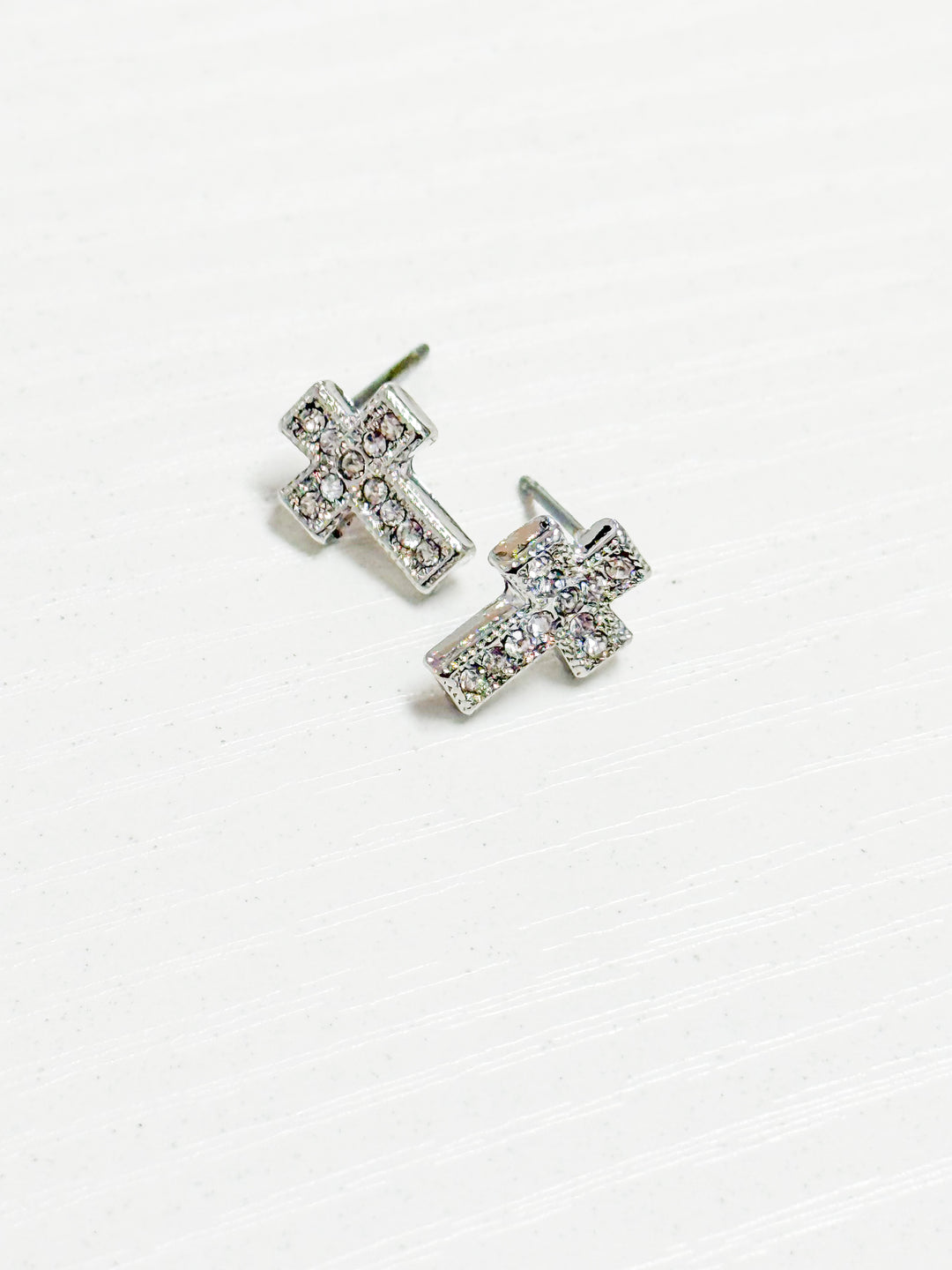 Chandi - Rhinestone Cross Stud Earrings (Silver)