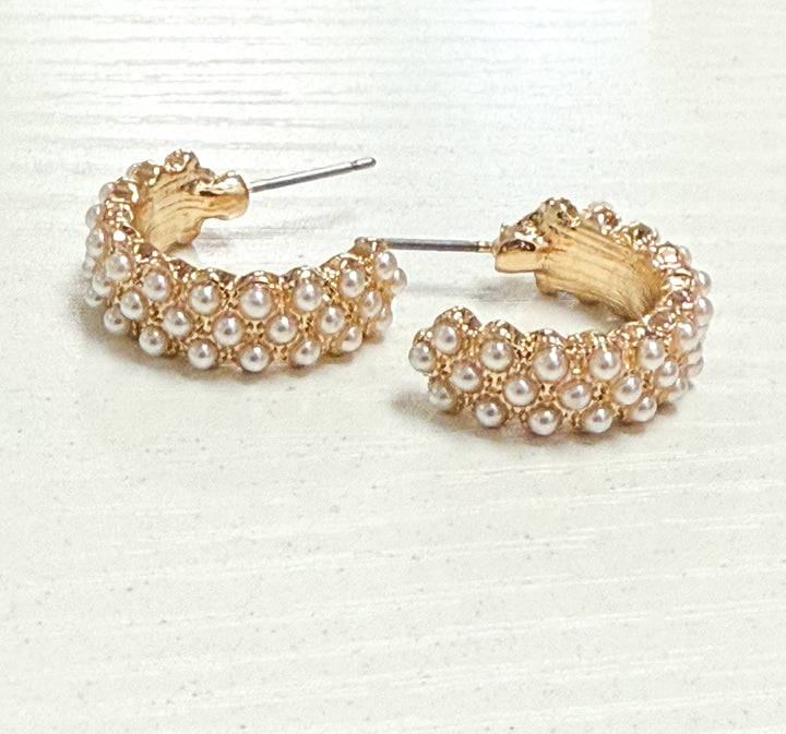 Charly - Pearl Embellished Hoop Earrings