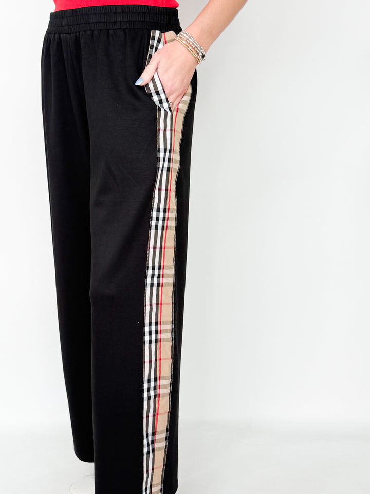 Kristen - Black Side Plaid Sweatpants