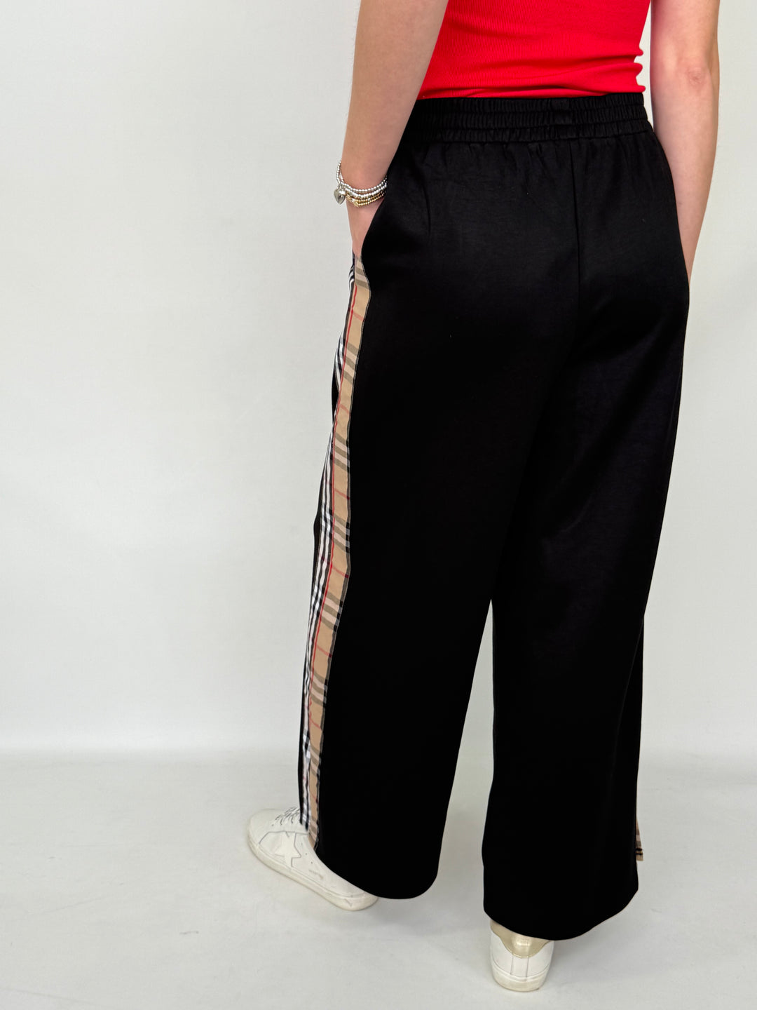 Kristen - Black Side Plaid Sweatpants