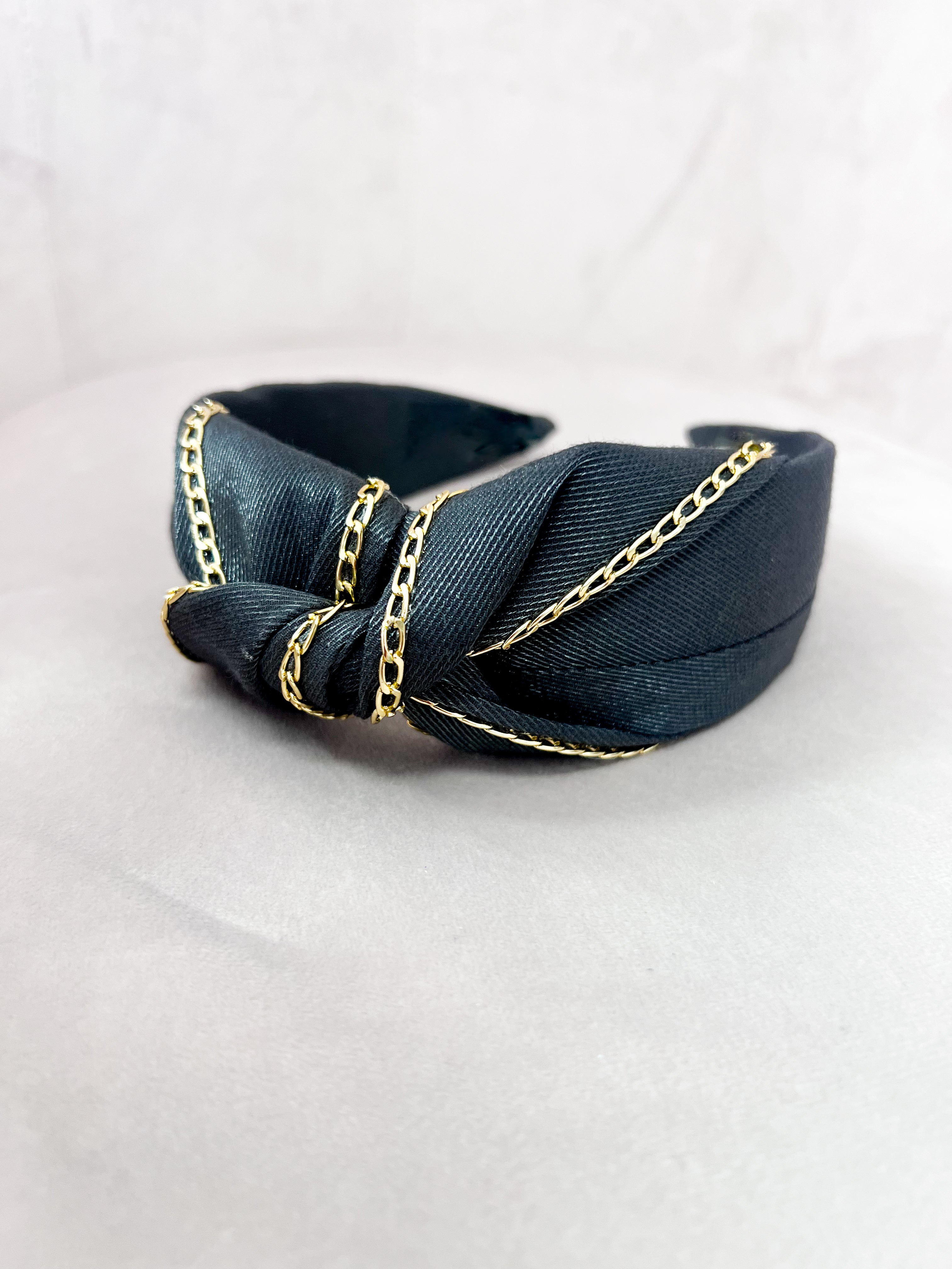 Chain Detailed Headband