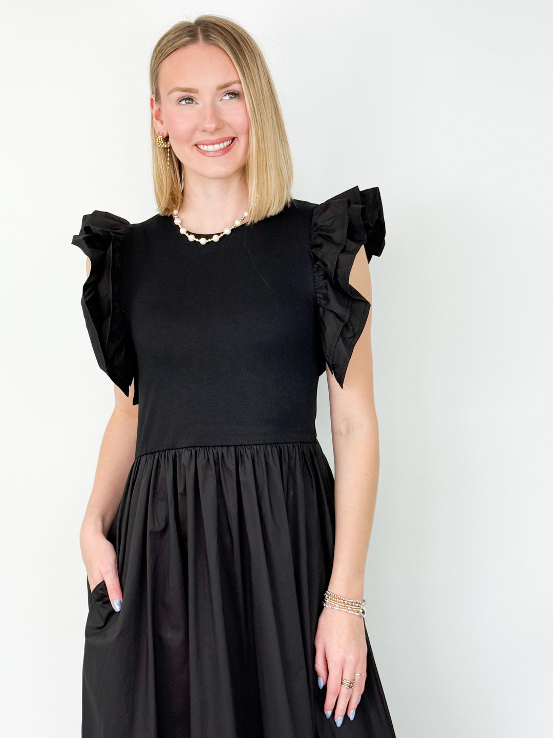 Kate - Midi Black Dress