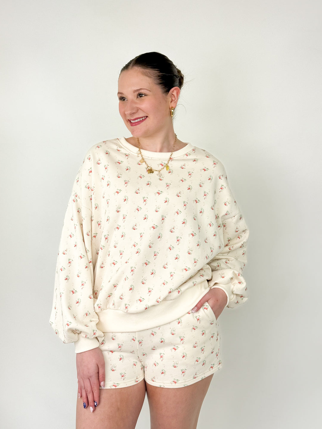 Mary Beth - Beige Floral Short Set