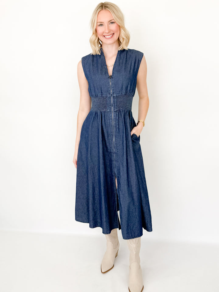Darcy - Sleeveless Denim Midi Dress