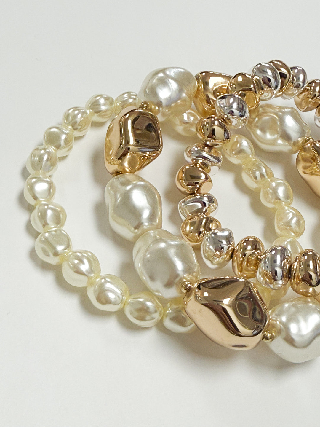 Remi - Chunky Two Toned + Pearl Elasticized Beaded Bracelet Set of 3