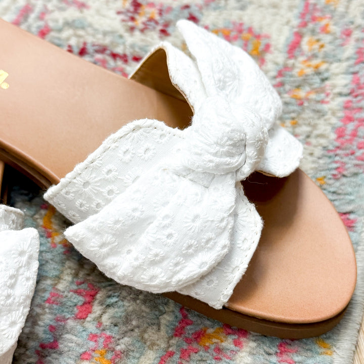 Wendi - White Eyelet Bow Sandals