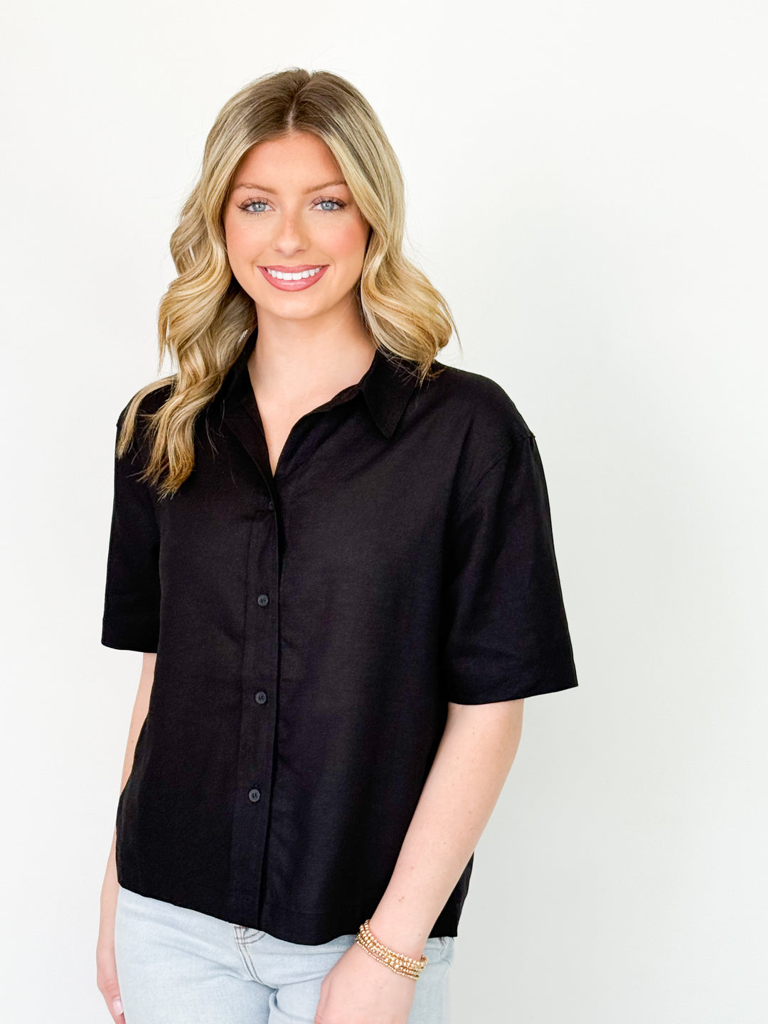 Jaylen - Button Down Linen Top (Black)