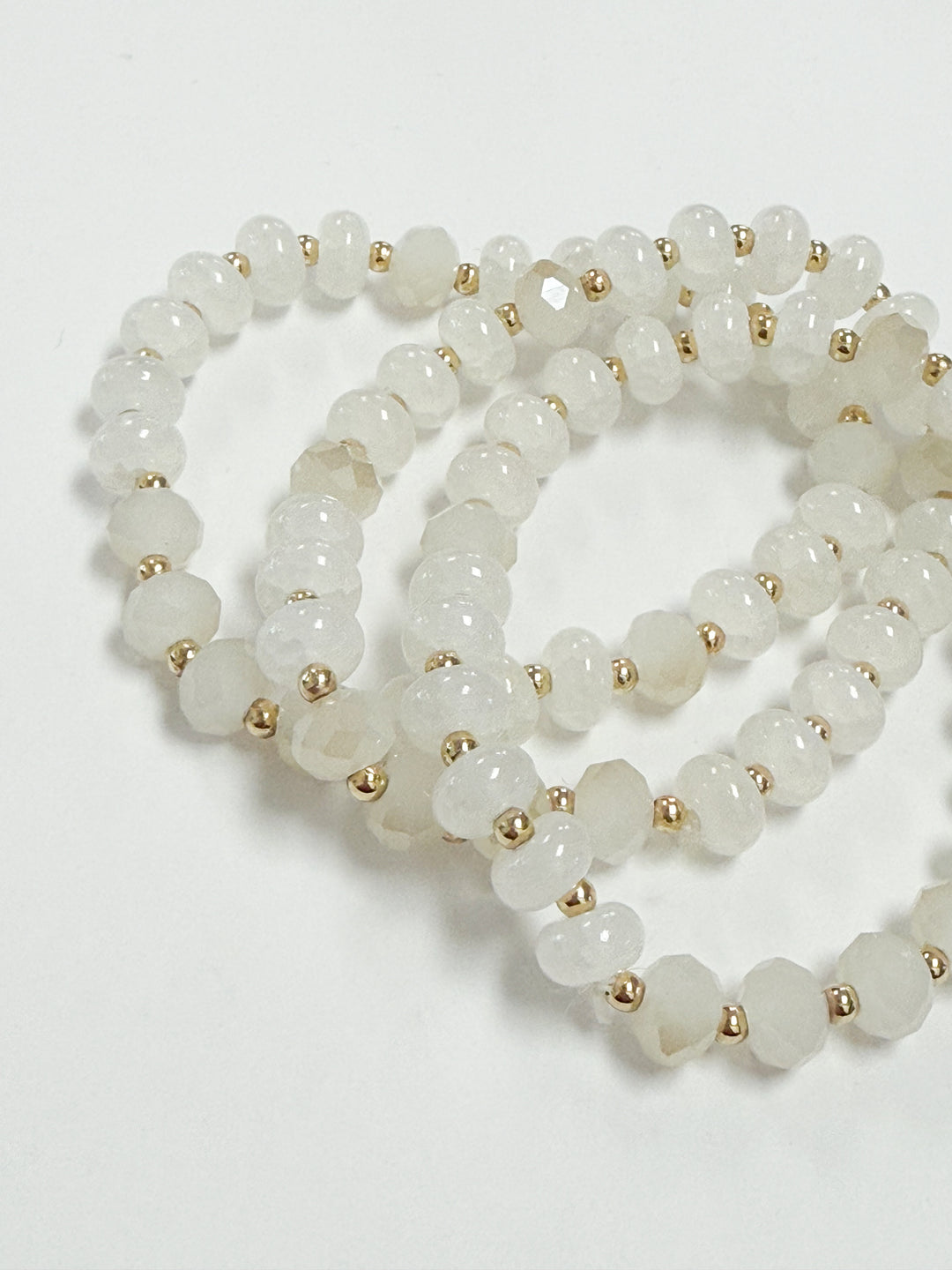 Emery - Disc Beaded Bracelet Set (White)
