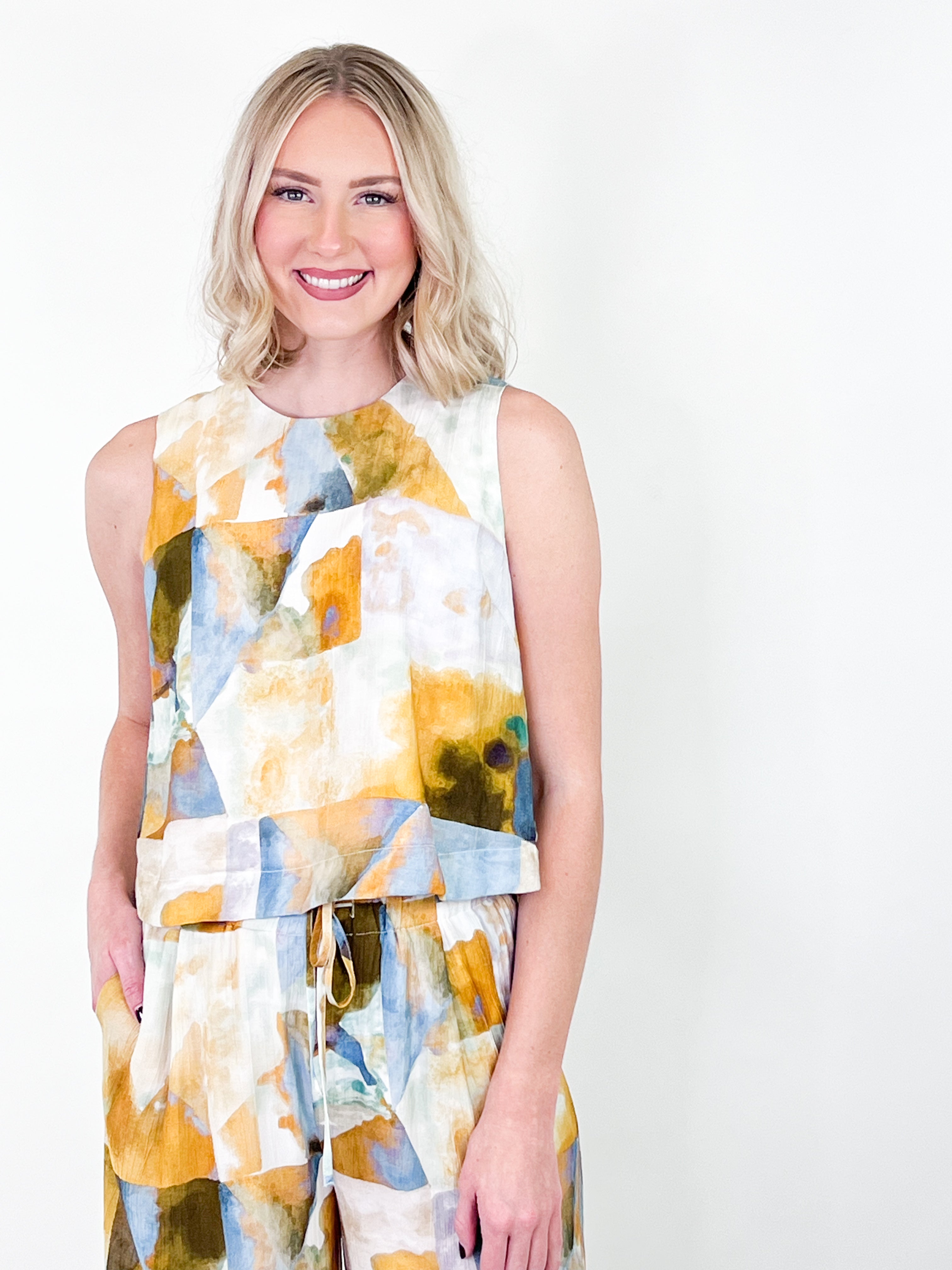 Camilla - Abstract Two-Piece Pant Set