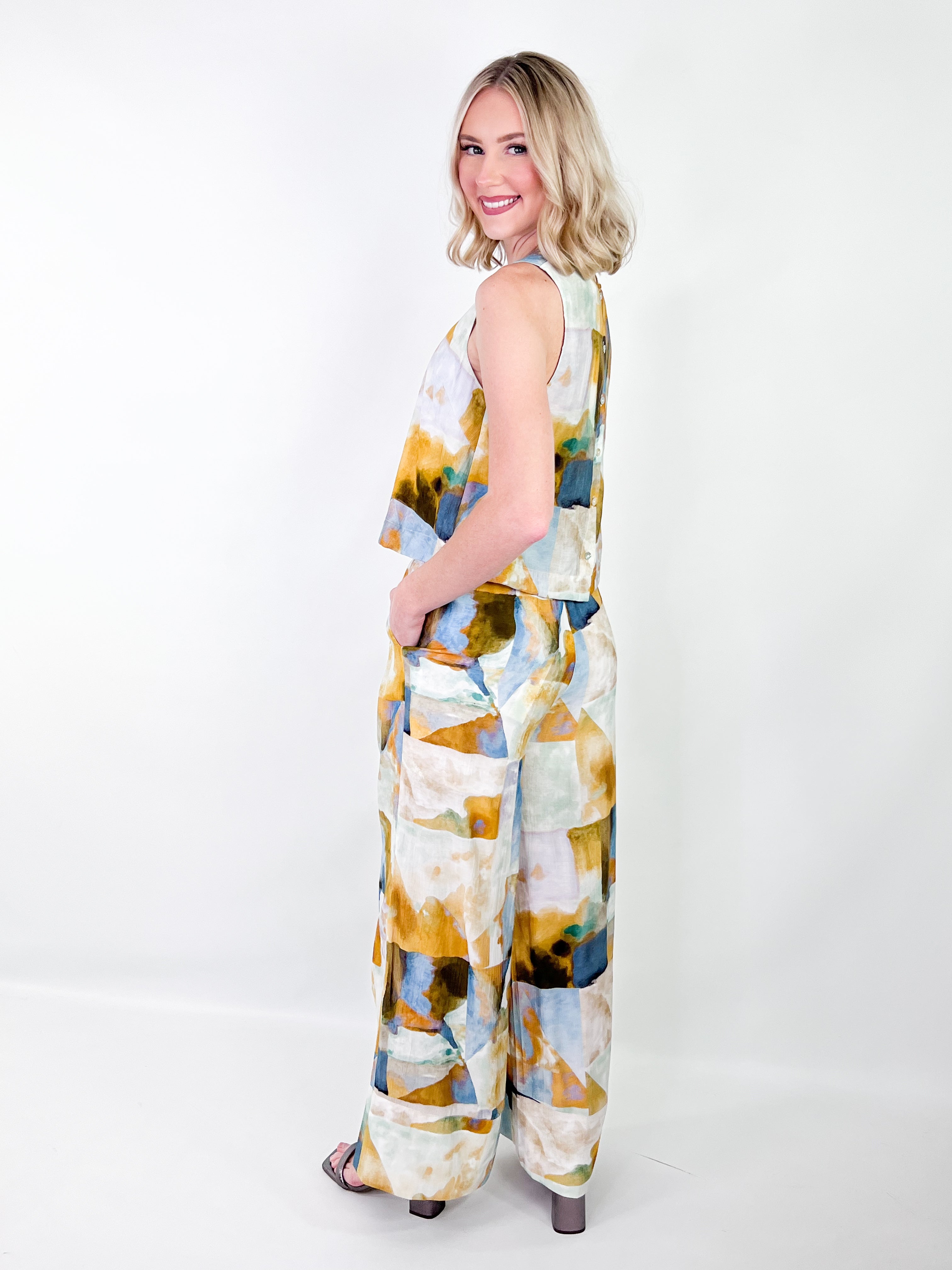 Camilla - Abstract Two-Piece Pant Set