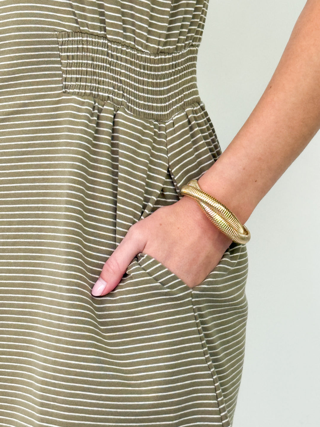 Donna - Olive Striped Jersey Dress