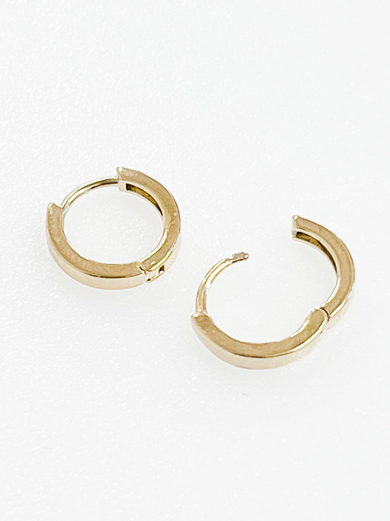 Remi - Mini Gold Huggie Hoop Earrings