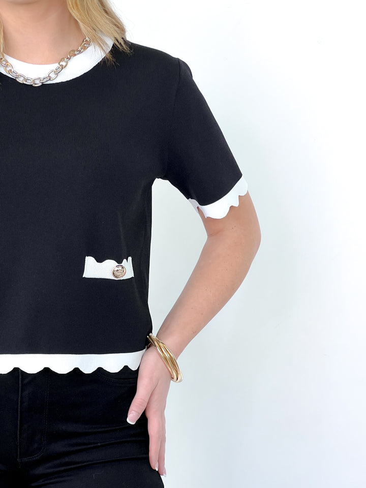 Sandra - Contrast Trim Short Sleeve Top
