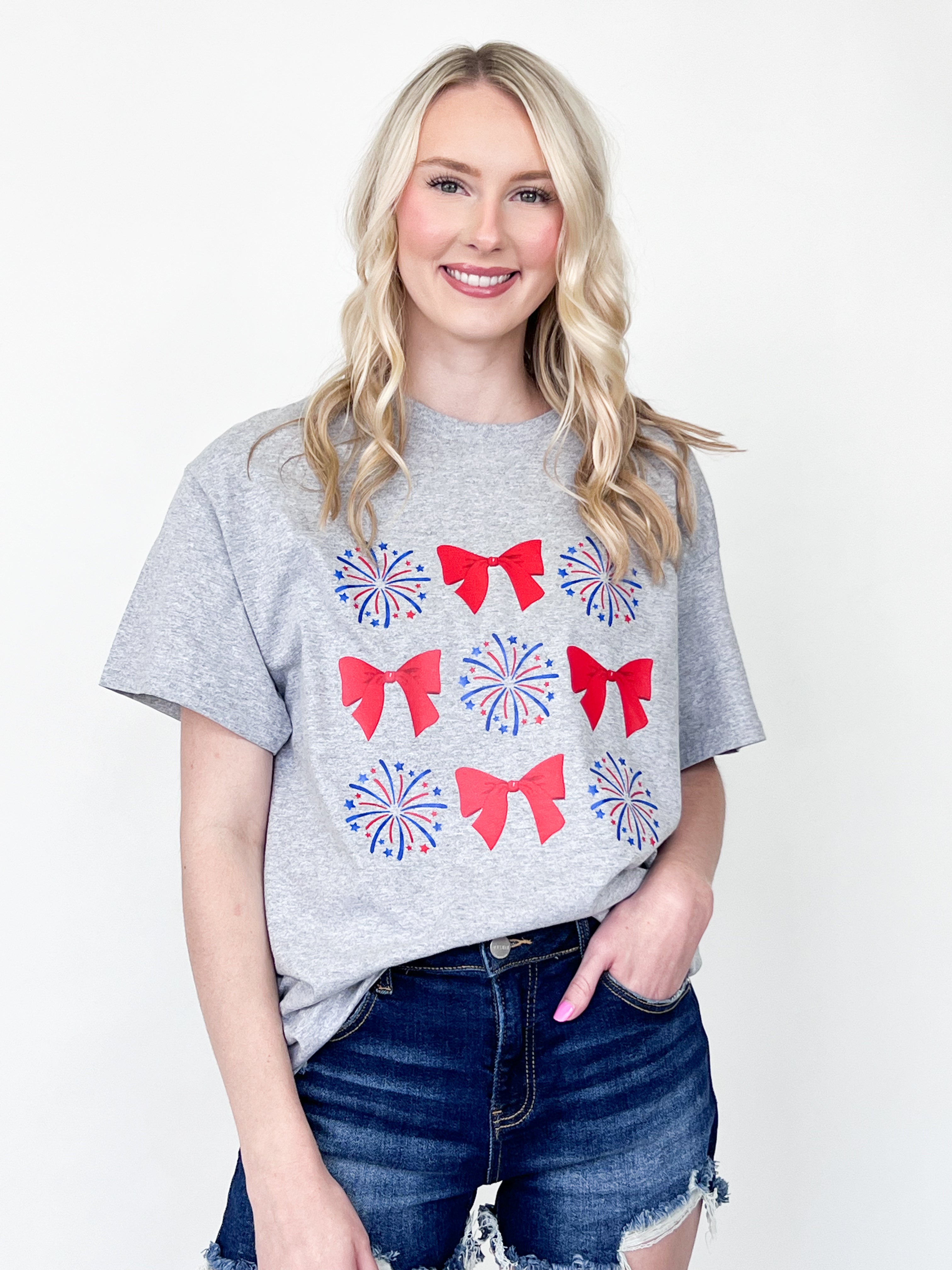 Bow & Firework Graphic Tee