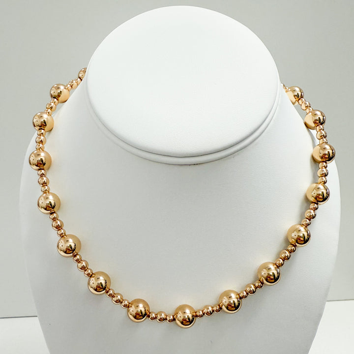 Codi - Gold Beaded Magnetic Clasp Necklace