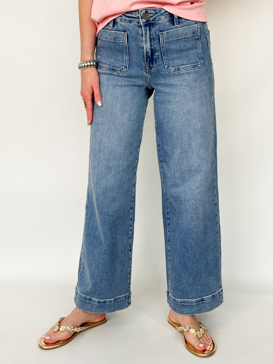 Farah - Medium Wash Wide Leg Pants