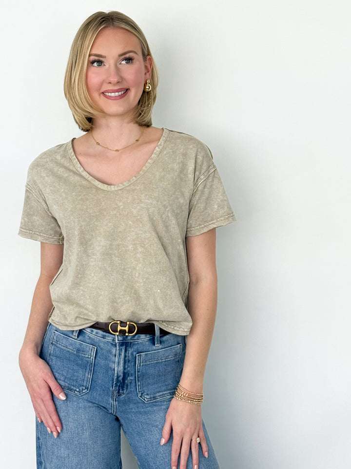 Lena - Scoop Neck Short Sleeve Top (Brown)