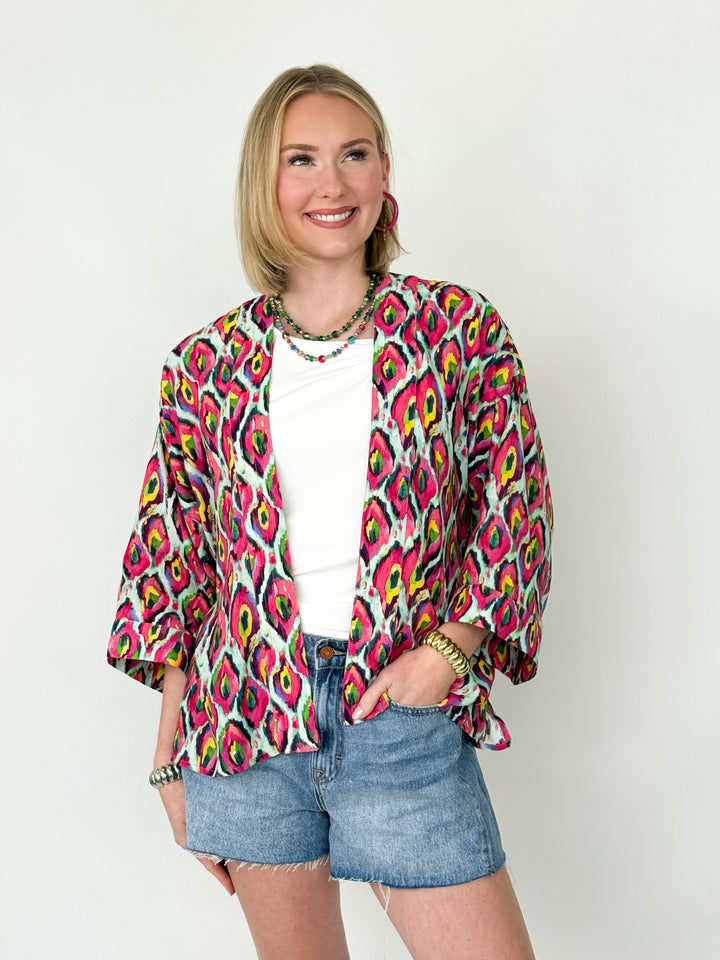Winton & Waits - Ikat Abstract Short Kimono