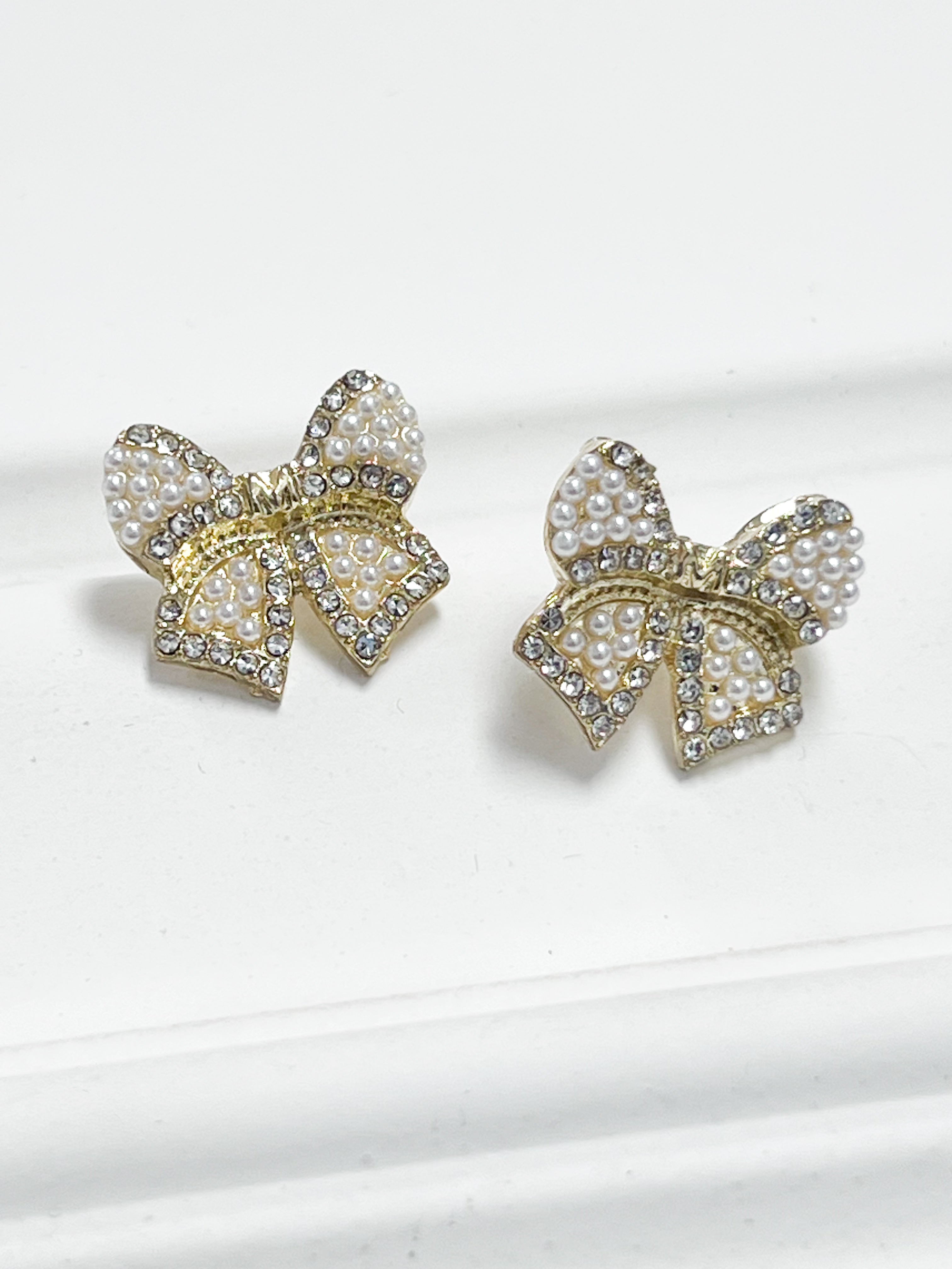 Quincey - Pearl + Rhinestone Bow Earrings