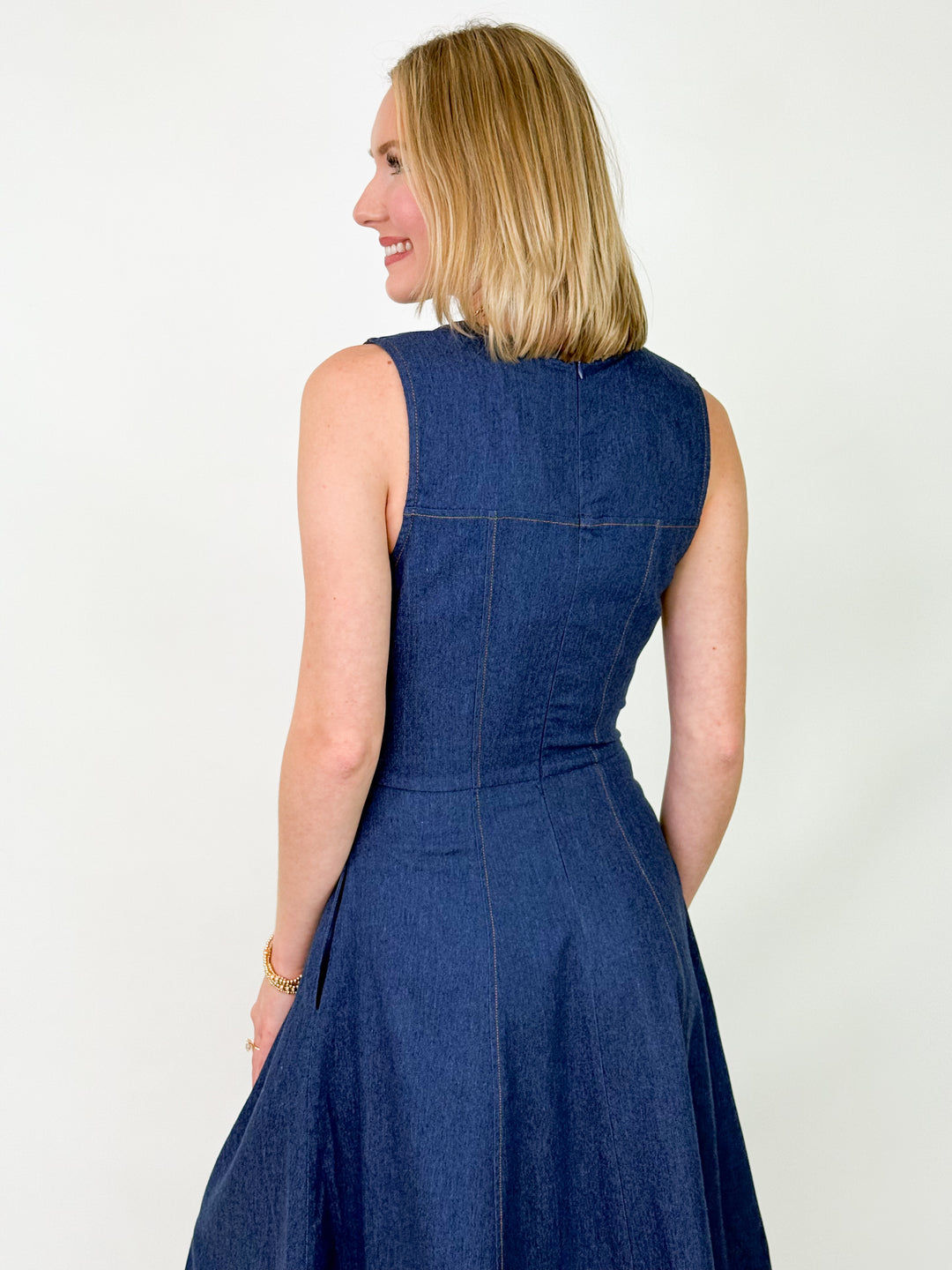 Ella - Sleeveless Denim Midi Dress