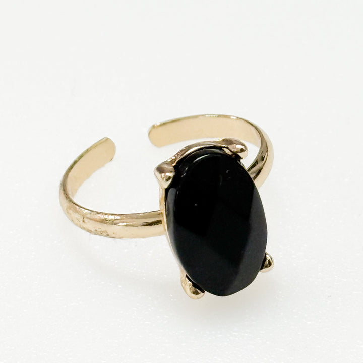 Gloria - Black Oval Rhinestone Ring