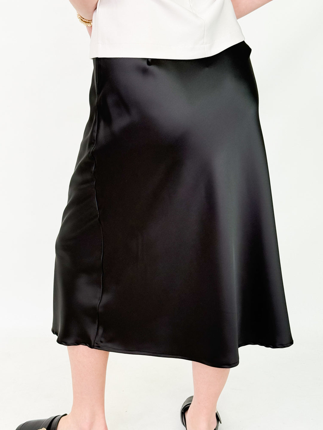 Julie - Black Satin Midi Skirt