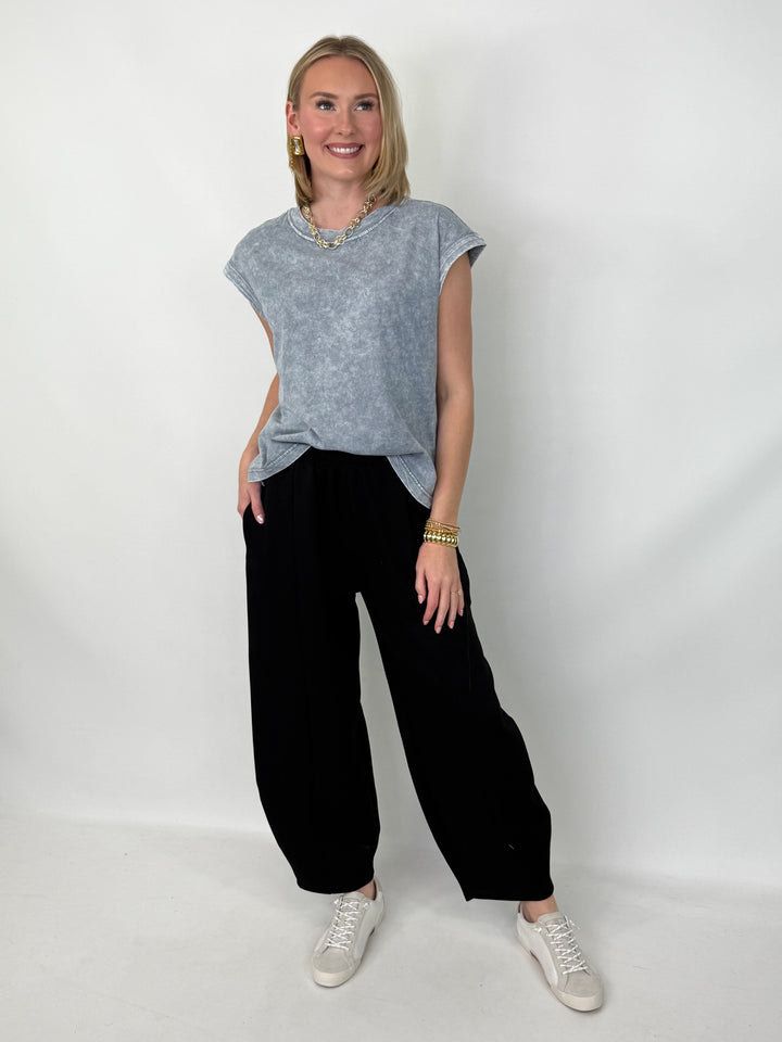 Jensyn - Mid Rise Barrel Sweatpants (Black)
