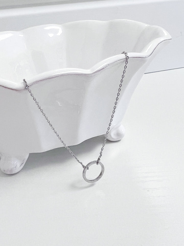 Meg - Circle Pendant Necklace (Silver)