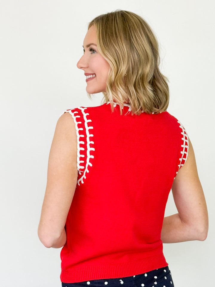 Lesli - Sleeveless Knit Sweater (Red)
