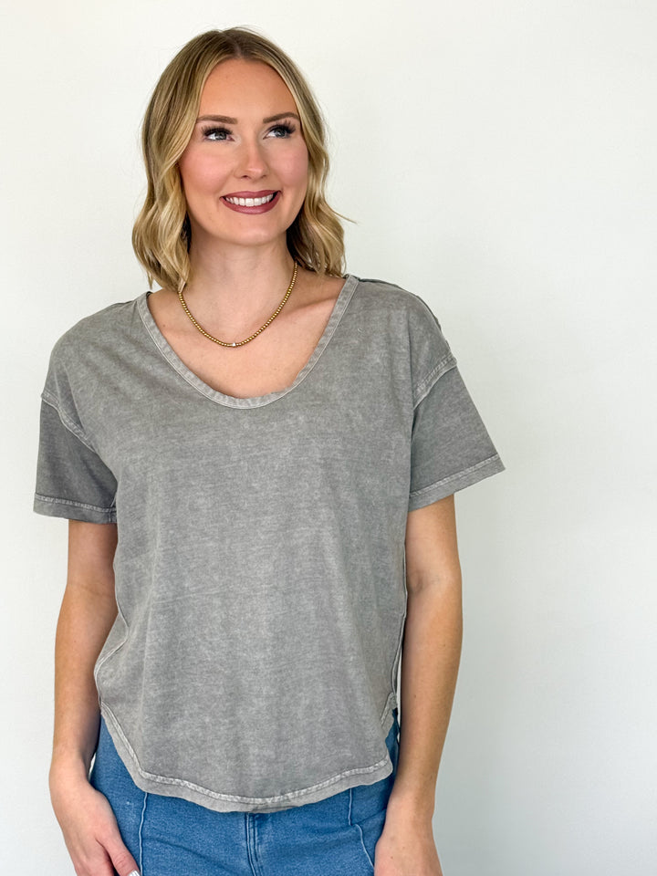 Lena - Scoop Neck Short Sleeve Top (Grey)