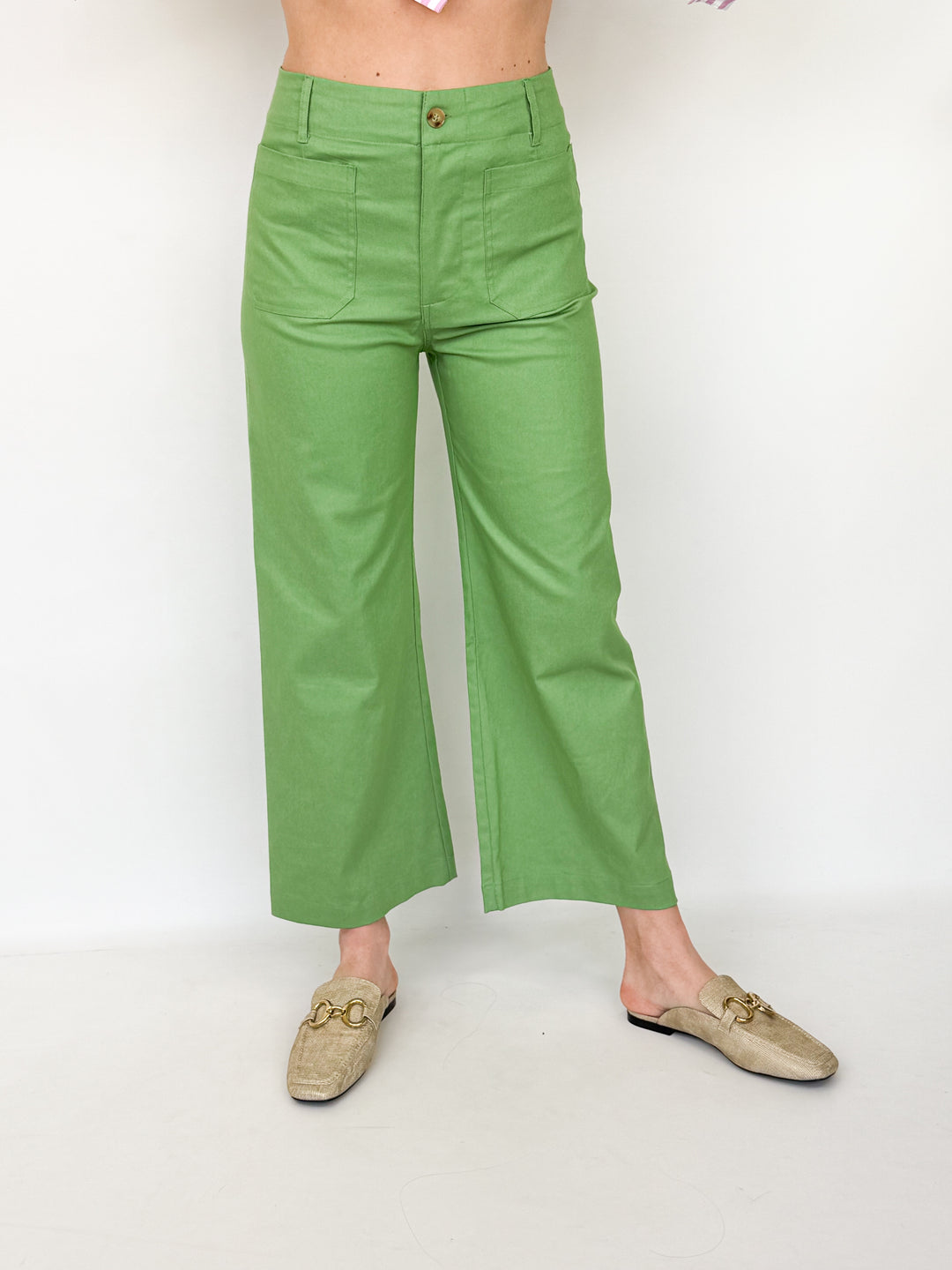 Lasarah - Ankle Cropped Pants (Apple Green)