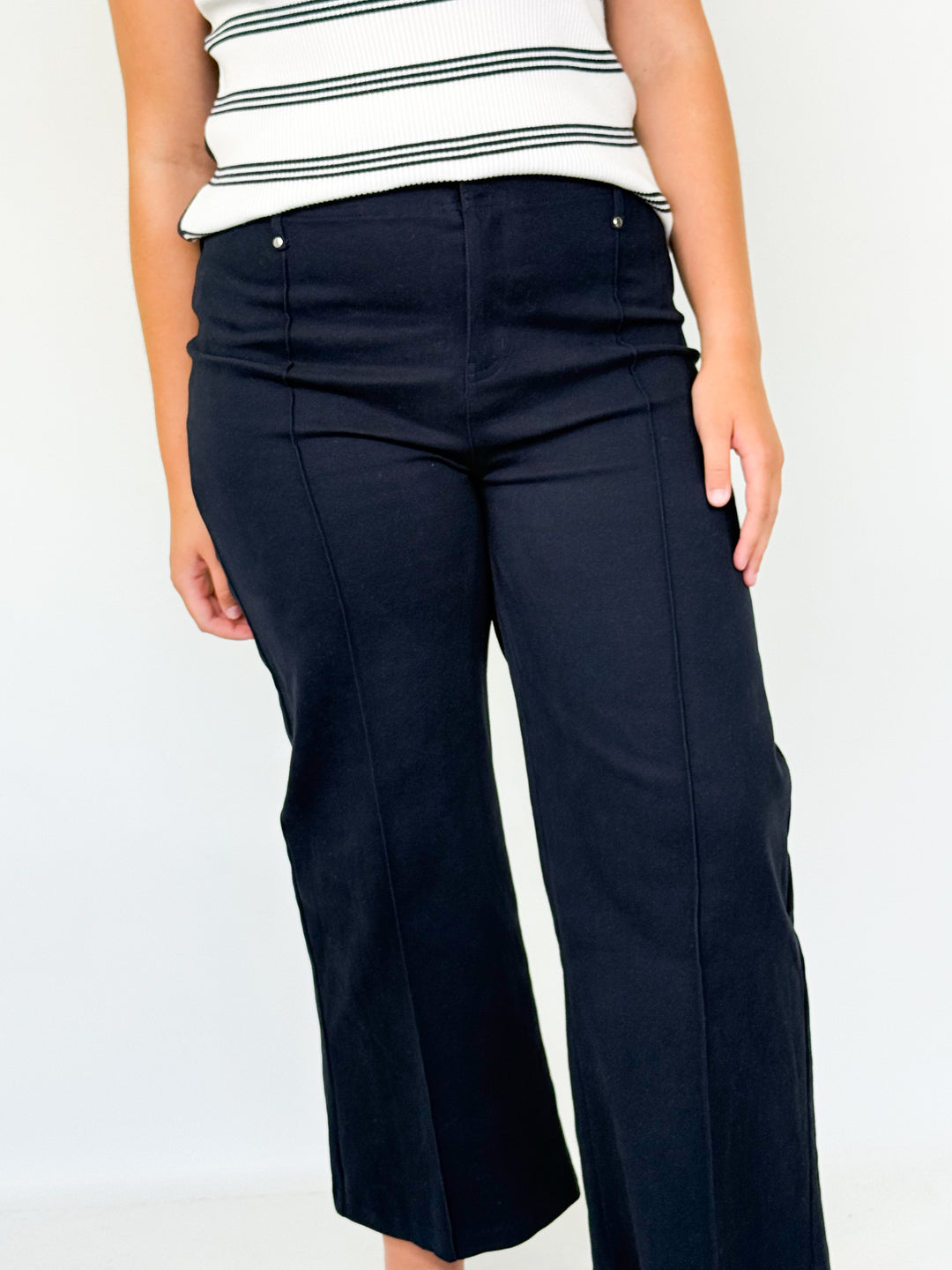Nelli - Front Pleat Pants (Navy)