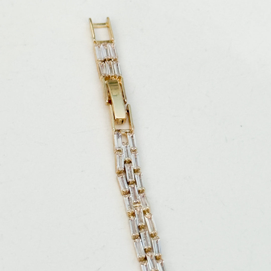 Luna - Gold Baguette Bracelet