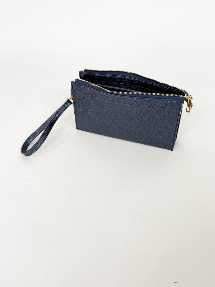 Lexie - 5 Compartment Crossbody/Wristlet (Metallic Navy)