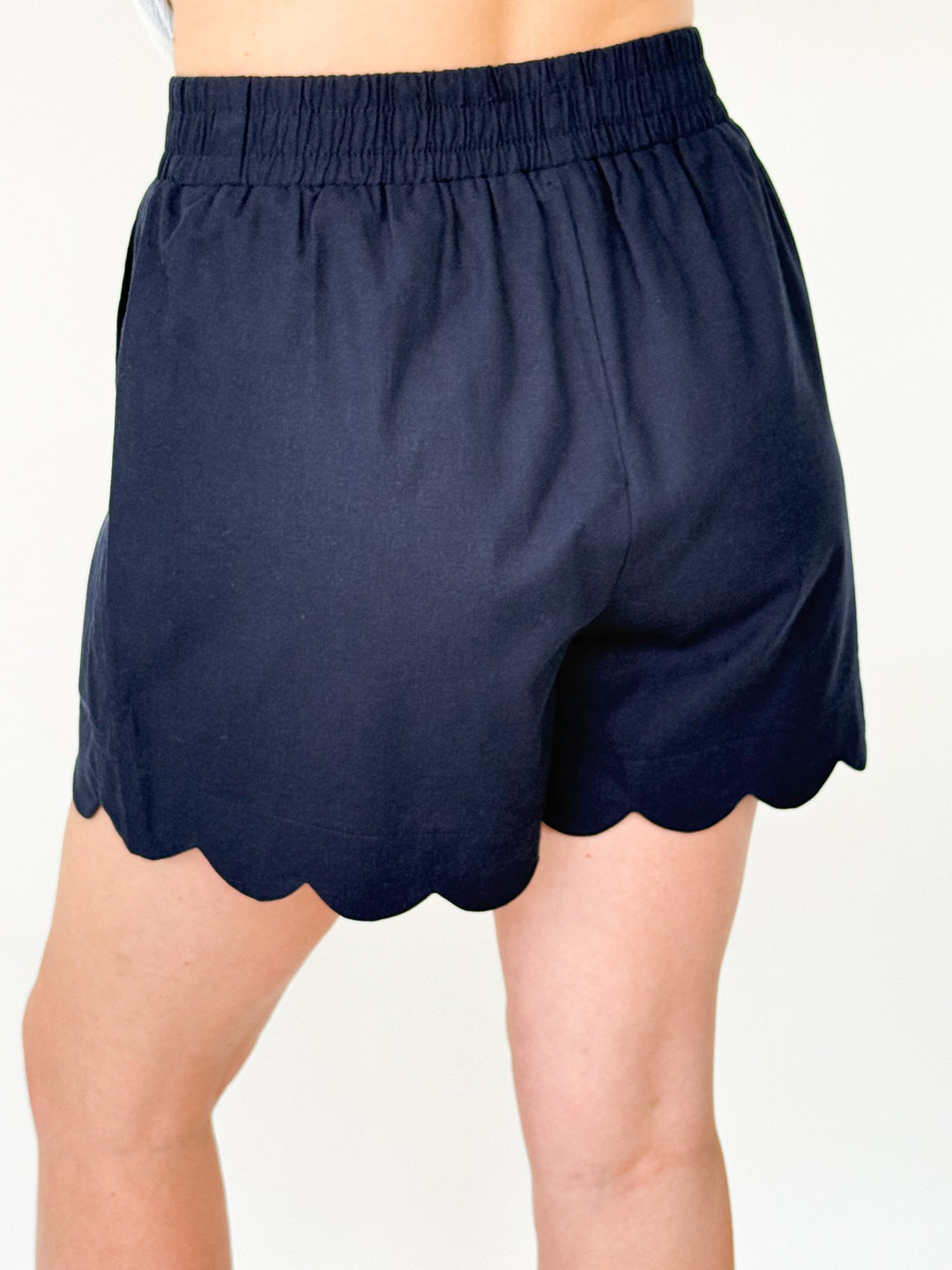 Kennedi - Scalloped Shorts (Navy)