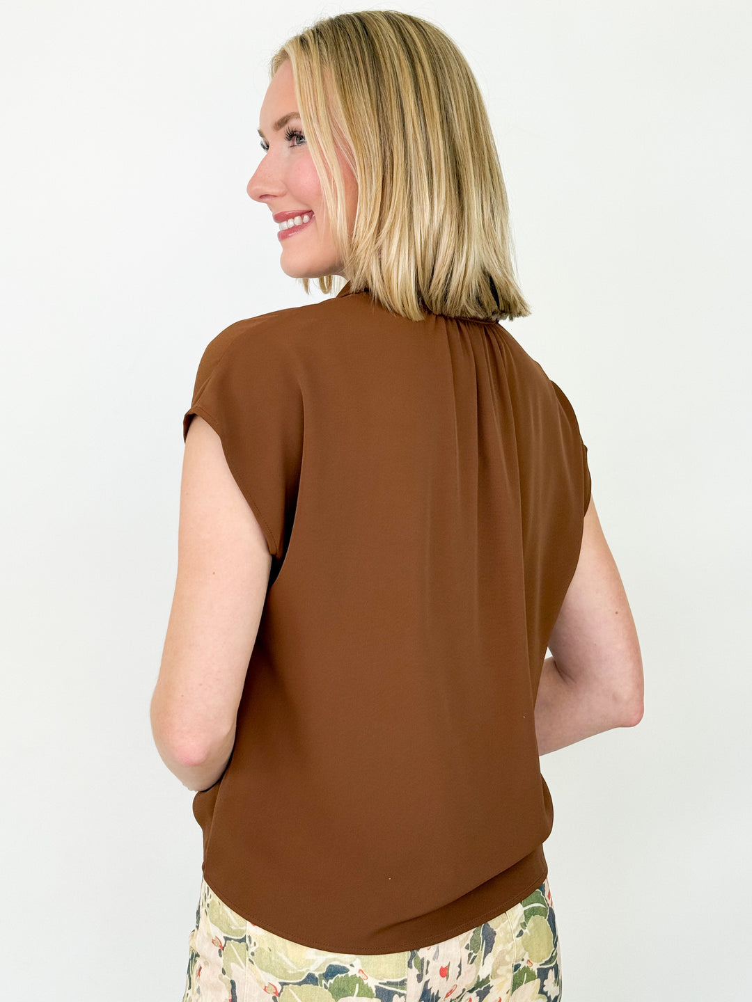 Clara - Button Down Cap Sleeve Blouse (Chocolate)