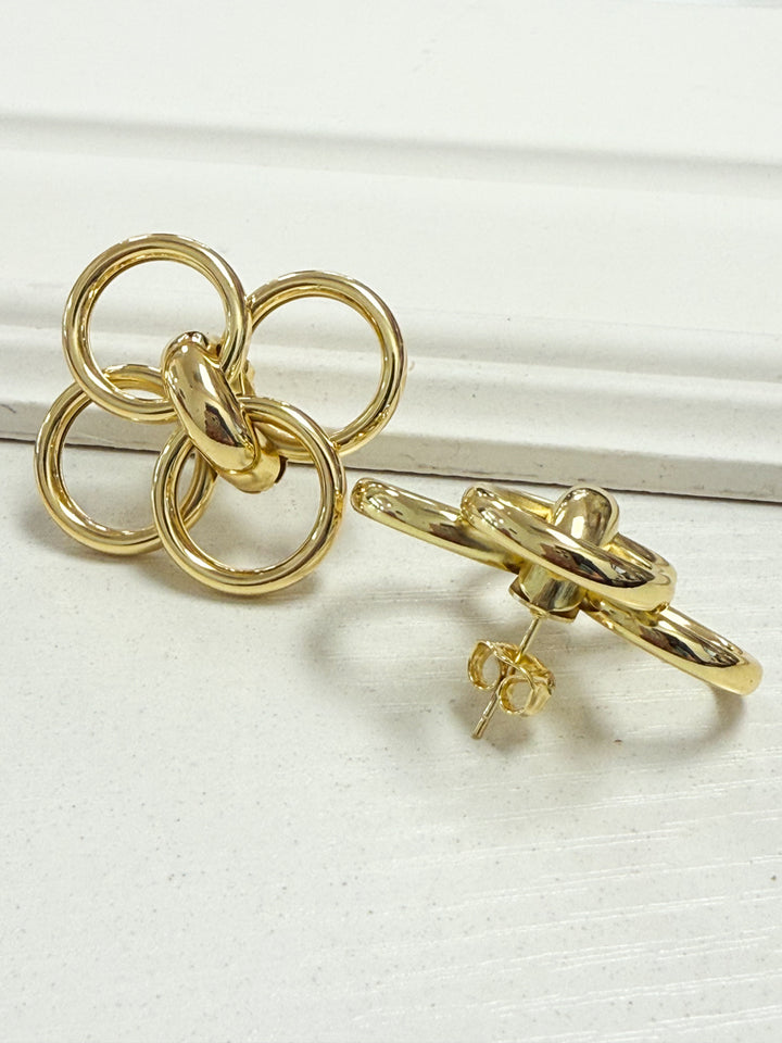 Shanda - Gold Circle Earrings