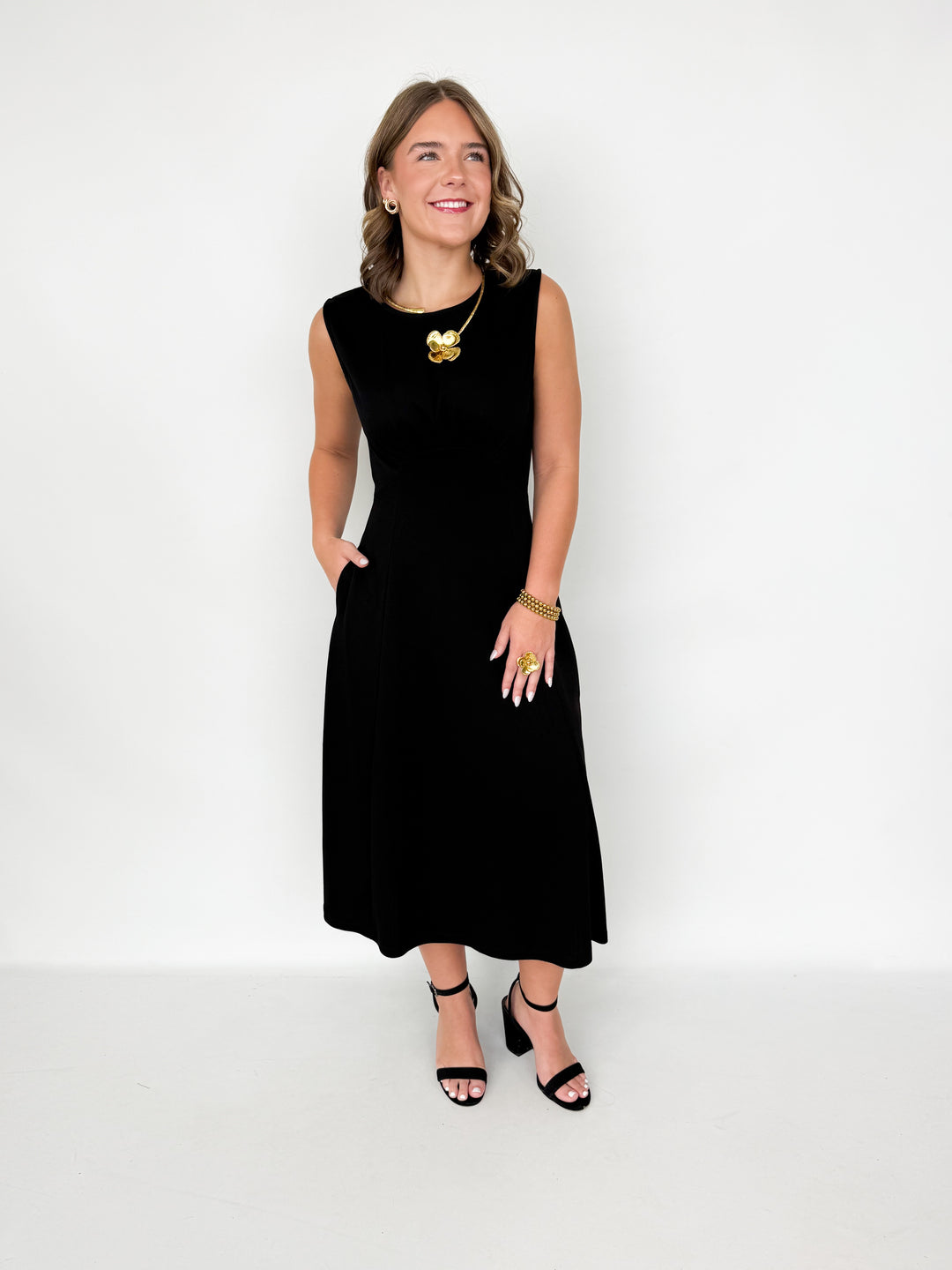 Kambry - Black Sleeveless Dress