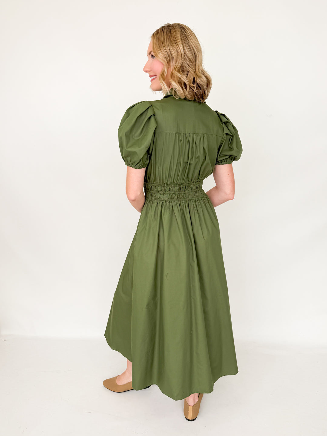 Rylee - Short Sleeve Collared Midi Dress (Olive)