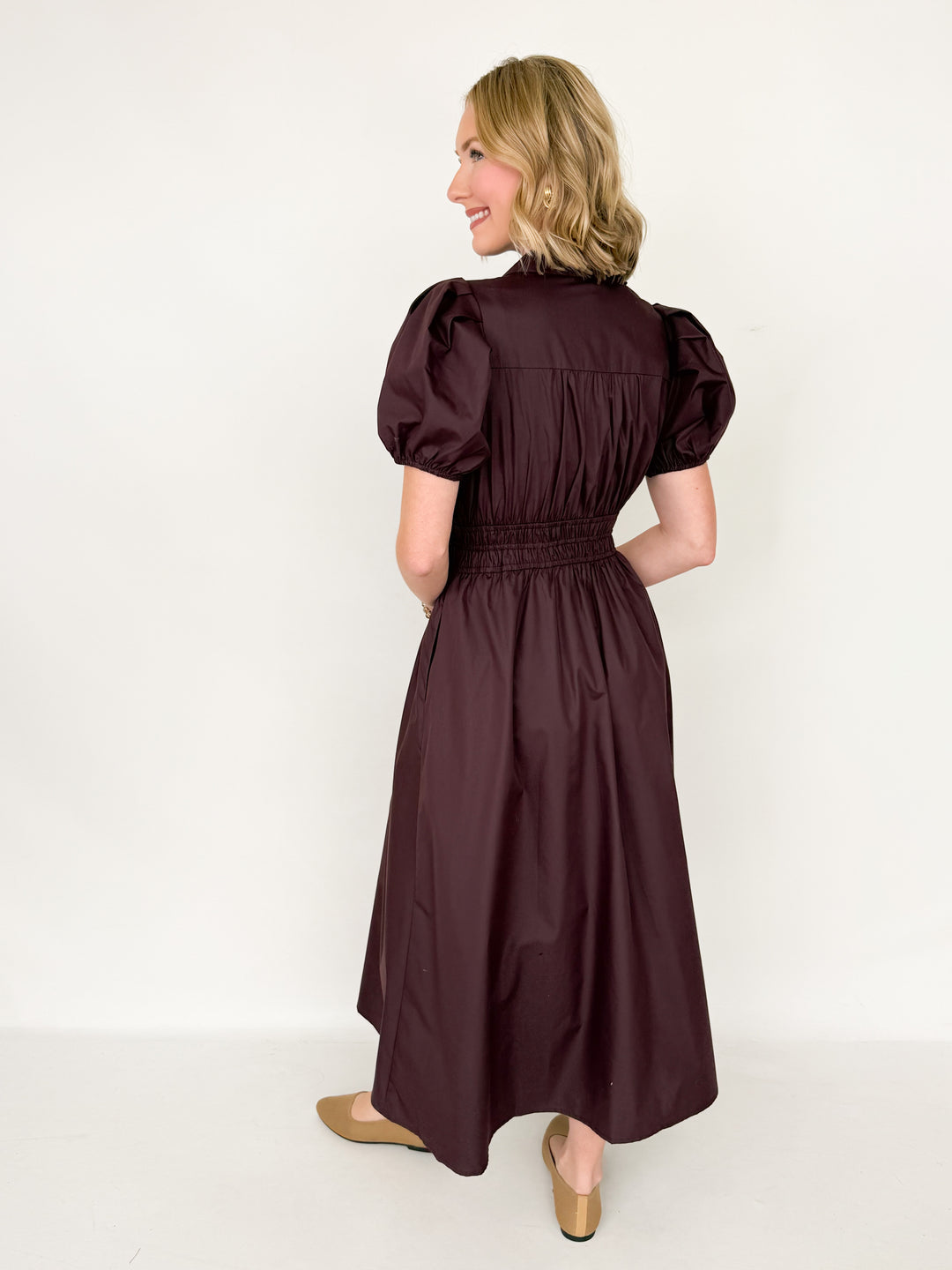 Rylee - Short Sleeve Collared Midi Dress (Chocolate)