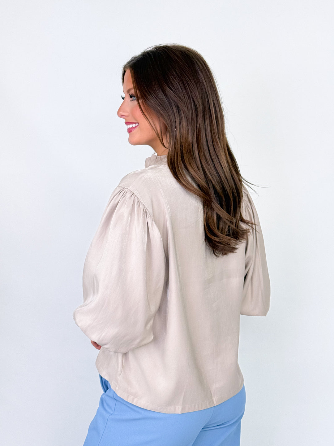 Carrie - Ruffle Neck Puff Sleeve Button Down Blouse