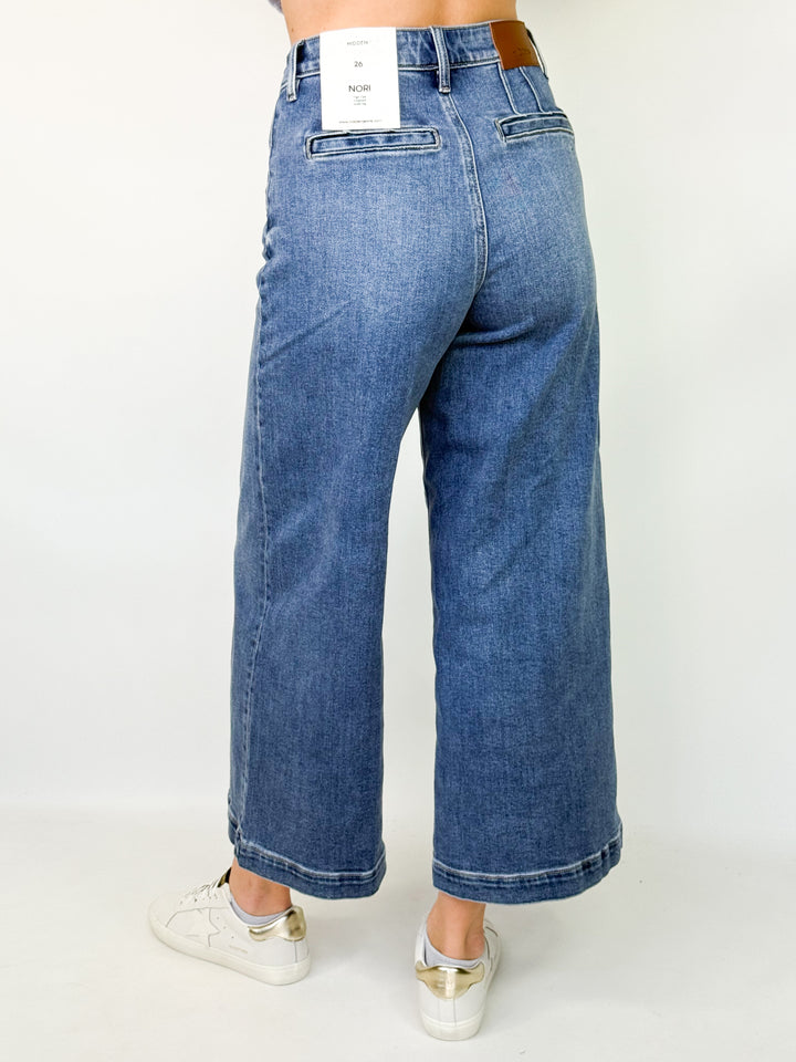 Nori - Crop Wide Leg Jeans