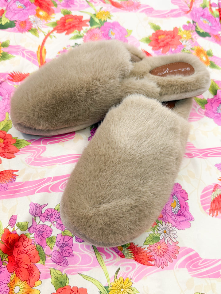 Vintage Havana - Salem Coffee Fur Slippers