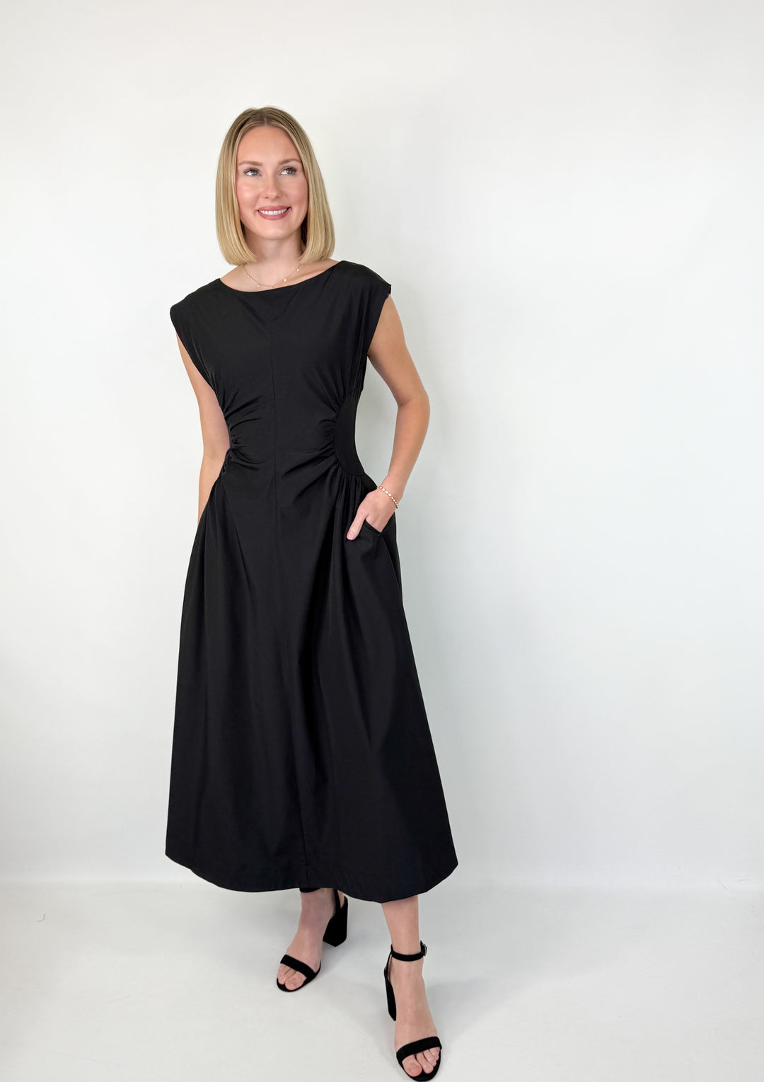 Lilly - Midi Dress Large