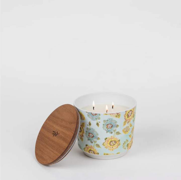 Greenleaf - Bella Freesia 3-Wick Patterned Candle