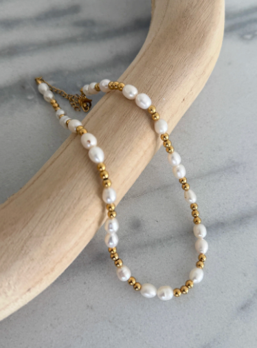 CHANSUTT - Allison Pearl Necklace