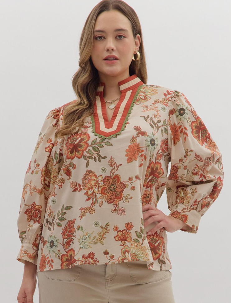 Laura - Floral V Neck Top (Plus Size)